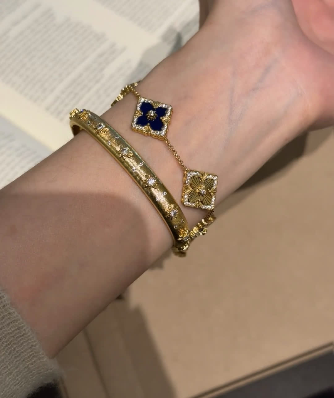 Van Cleef & Arpels Elegant Gold and Blue Enamel Bracelet